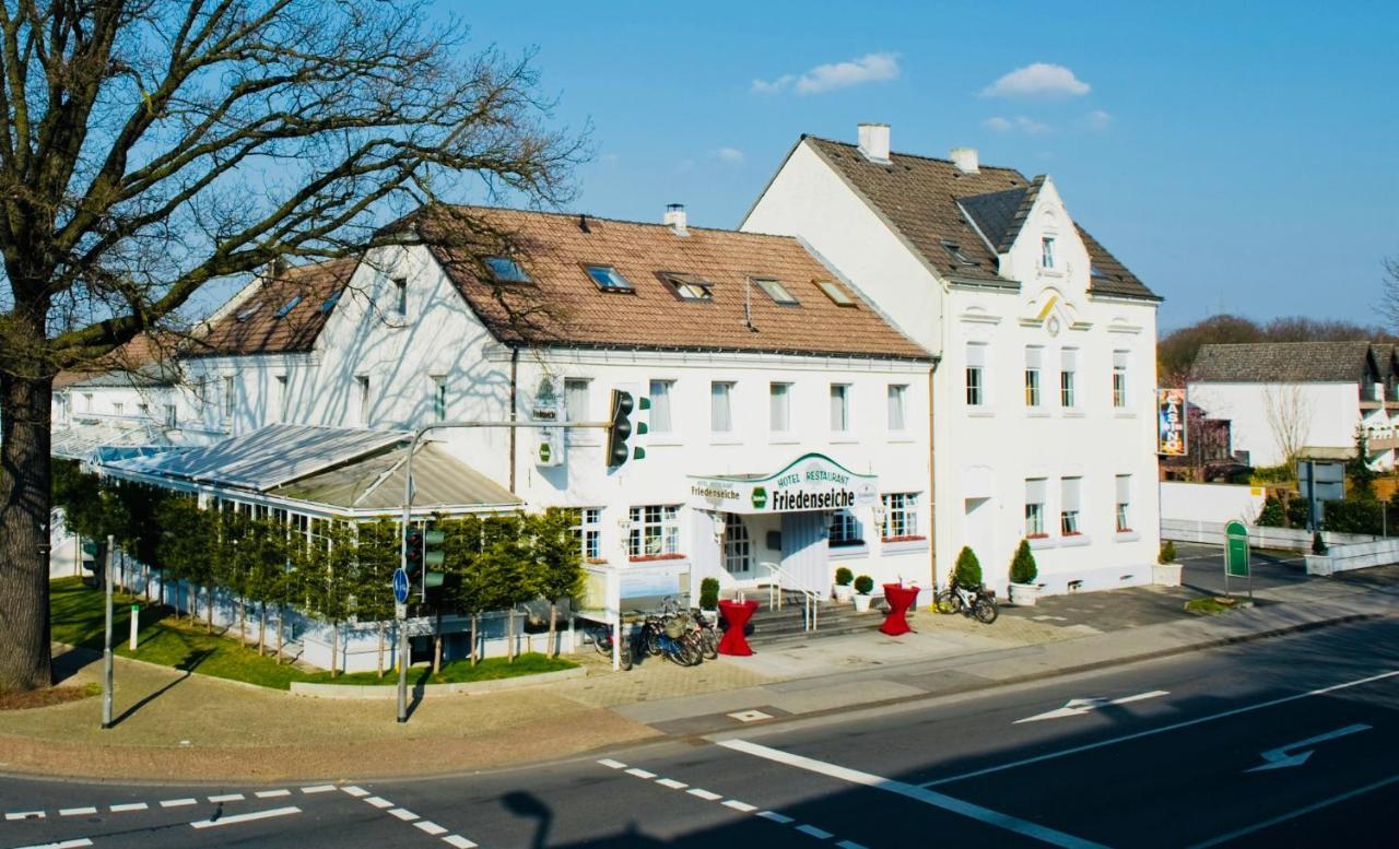 Hotel Friedenseiche 诺伊基兴-弗林 外观 照片
